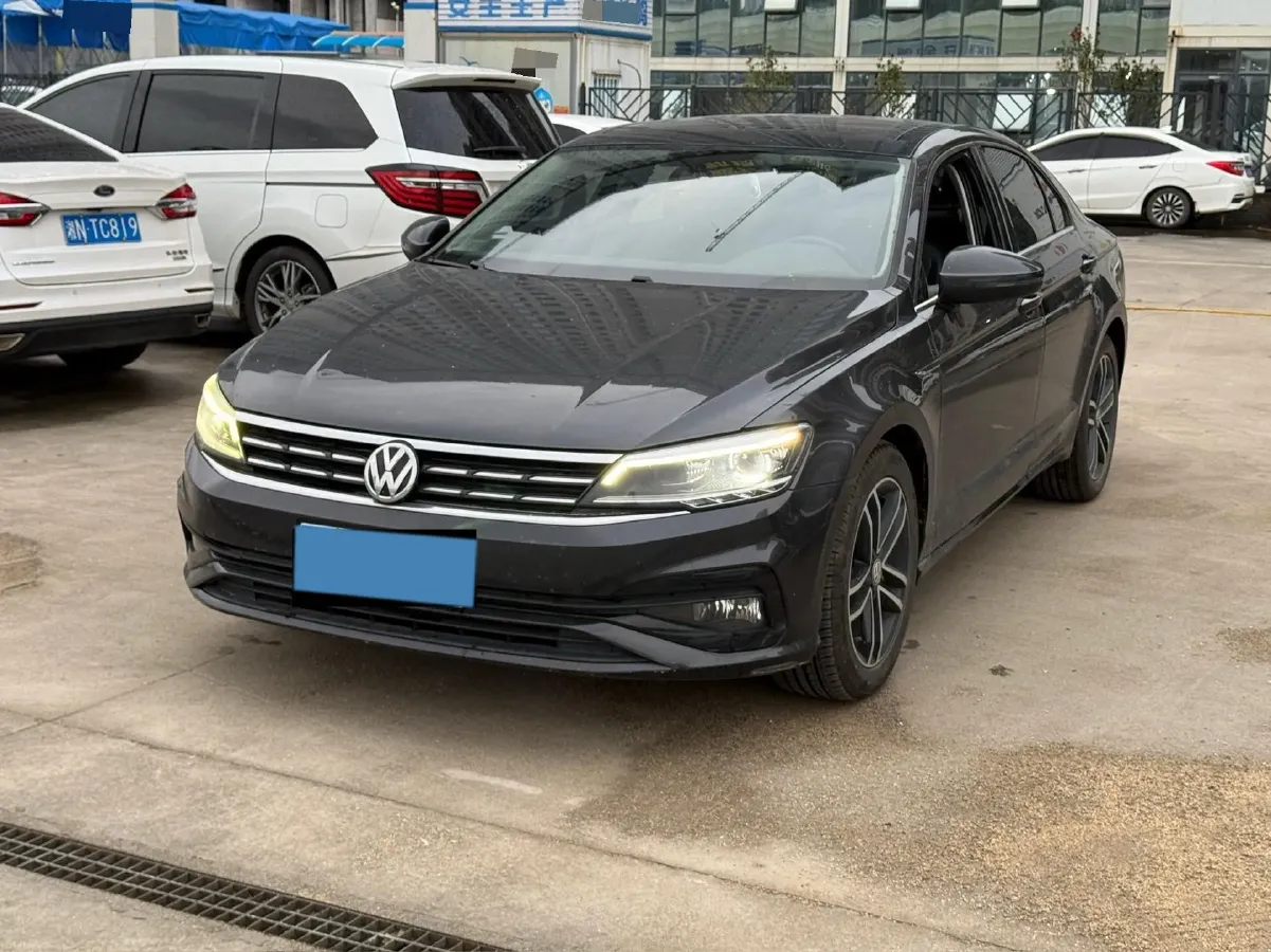 2021 Volkswagen Lamando 1.4T 150HP L4 7DCT,autocango,china used car exporter,china ev exporter,chinese used car exporter,chinese used ev exporter