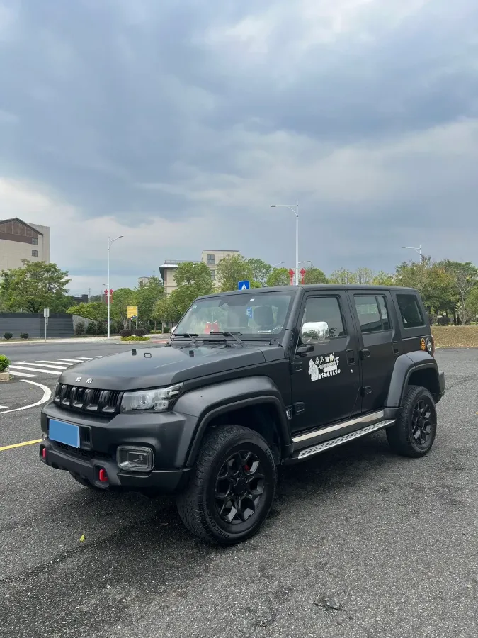 2023 Beijing BJ40 2.0T 163HP L4 8AT,autocango,china used car exporter,china ev exporter,chinese used car exporter,chinese used ev exporter