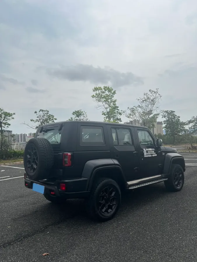 2023 Beijing BJ40 2.0T 163HP L4 8AT,autocango,china used car exporter,china ev exporter,chinese used car exporter,chinese used ev exporter