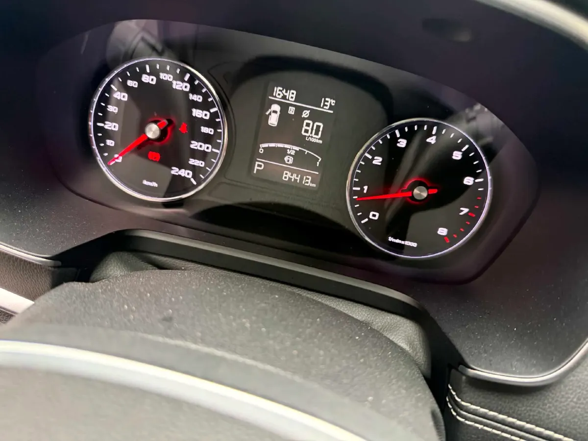 2018 Roewe RX5 1.5T 169HP L4 7DCT,autocango,china used car exporter,china ev exporter,chinese used car exporter,chinese used ev exporter