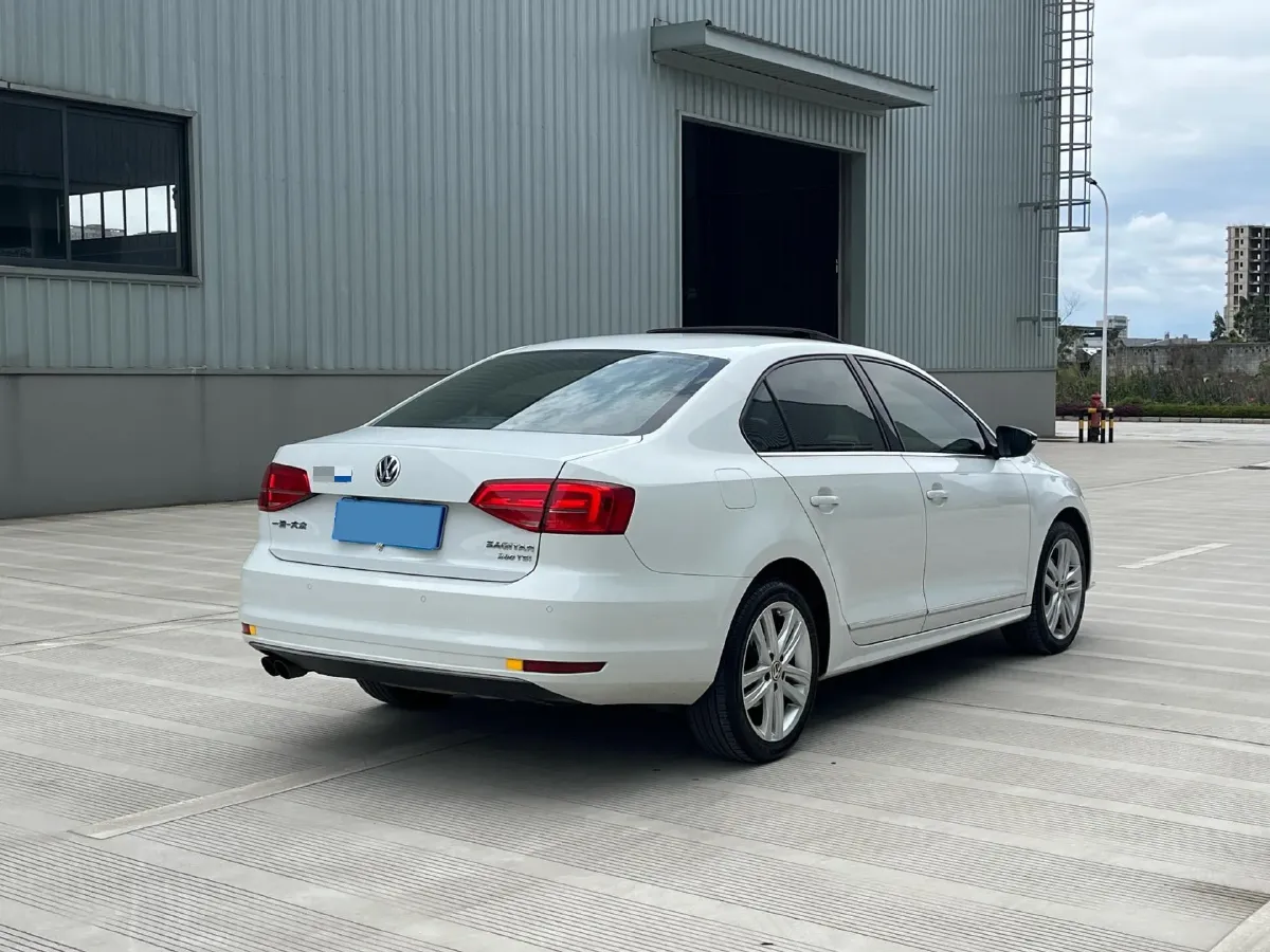 2017 Volkswagen Sagitar 1.4T 150HP L4 7DCT,autocango,china used car exporter,china ev exporter,chinese used car exporter,chinese used ev exporter