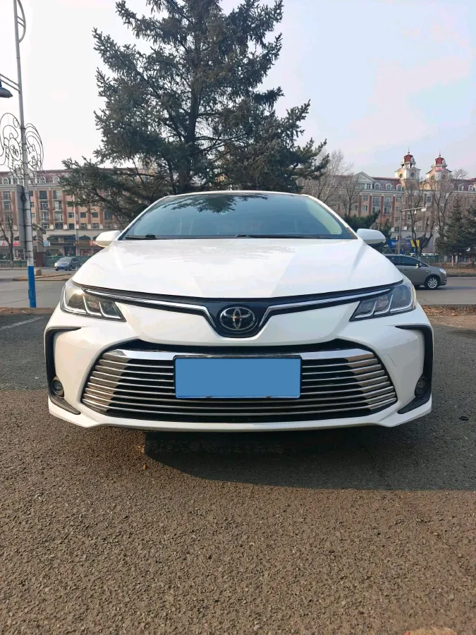 2023 Toyota Corolla 1.2T 116HP L4 CVT,autocango,china used car exporter,china ev exporter,chinese used car exporter,chinese used ev exporter