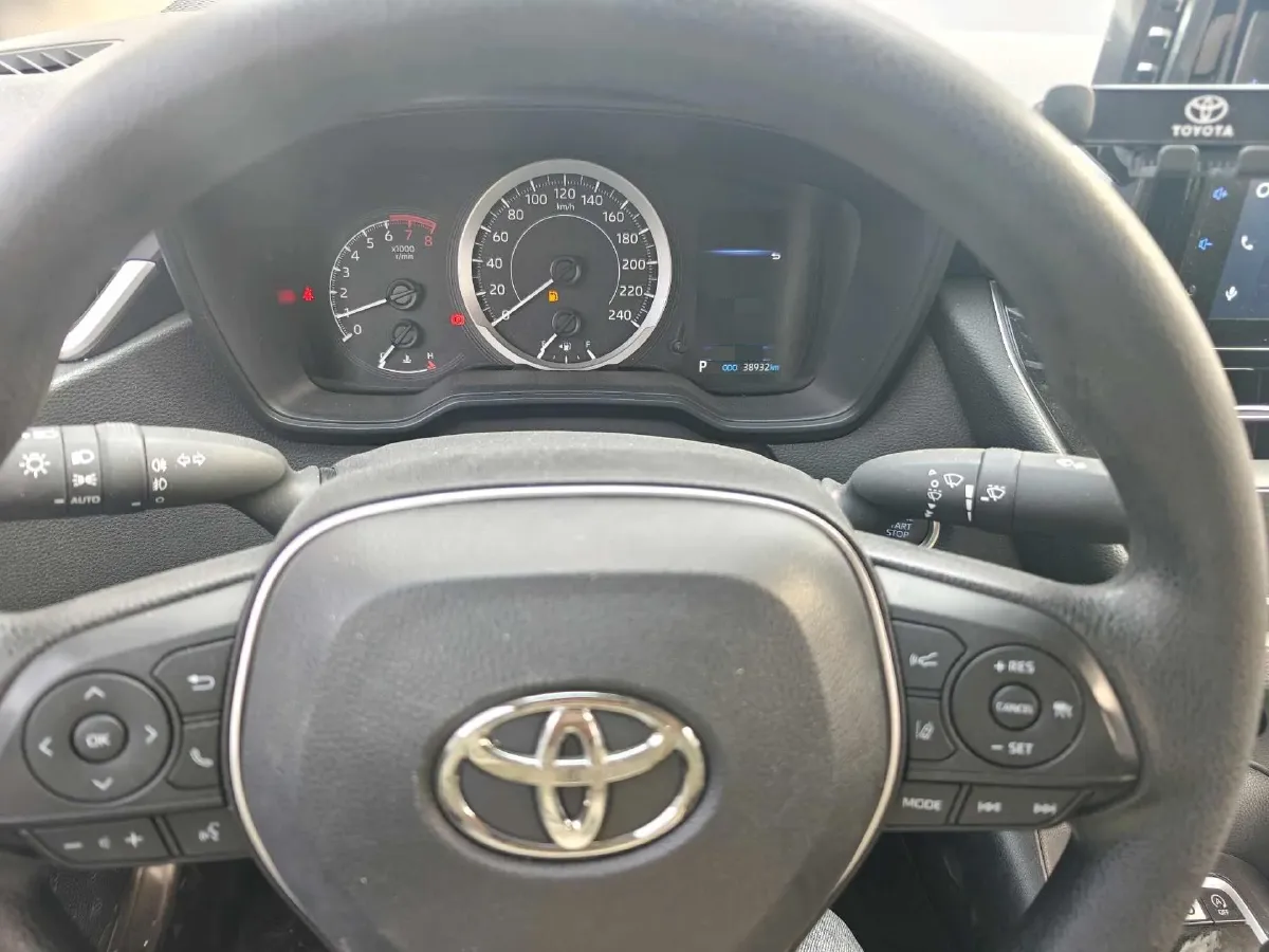 2023 Toyota Corolla 1.2T 116HP L4 CVT,autocango,china used car exporter,china ev exporter,chinese used car exporter,chinese used ev exporter