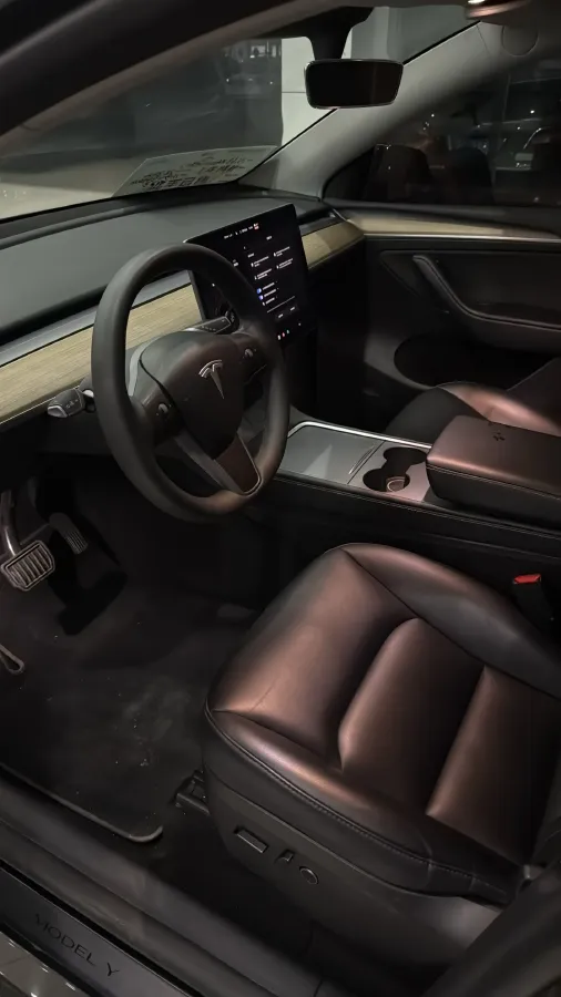 2022 Tesla Model Y BEV 60KWH,autocango,china used car exporter,china ev exporter,chinese used car exporter,chinese used ev exporter