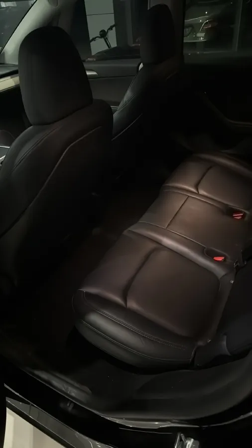 2022 Tesla Model Y BEV 60KWH,autocango,china used car exporter,china ev exporter,chinese used car exporter,chinese used ev exporter