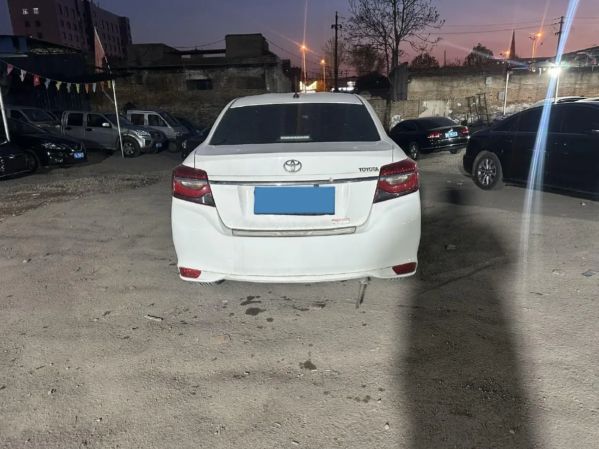 2021 Toyota Vios 1.5L 112HP L4 CVT,autocango,china used car exporter,china ev exporter,chinese used car exporter,chinese used ev exporter