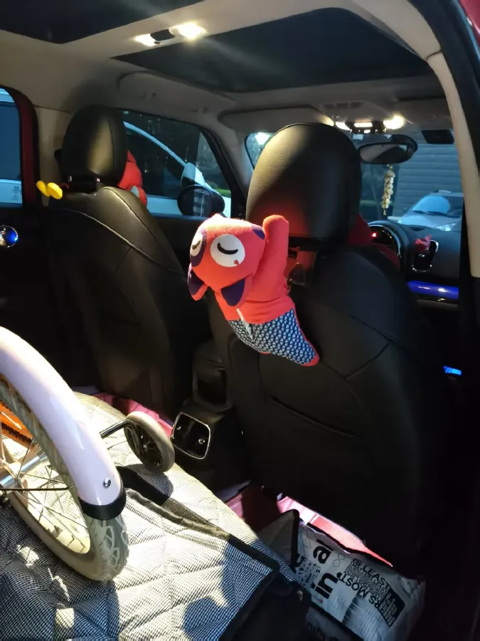 2017 Mercedes-Benz GLC Class 2.0T 184HP L4 9AT,autocango,china used car exporter,china ev exporter,chinese used car exporter,chinese used ev exporter