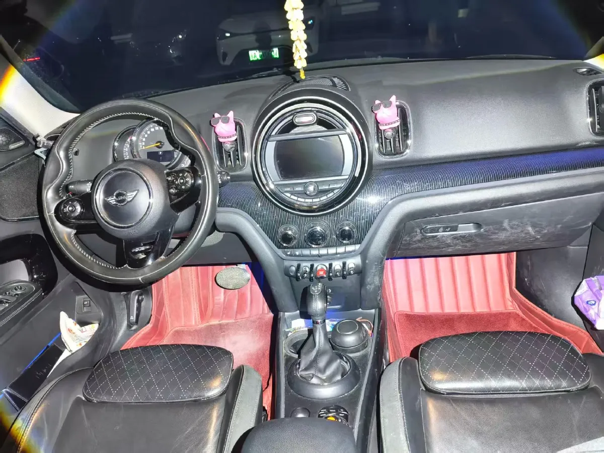 2017 Mercedes-Benz GLC Class 2.0T 184HP L4 9AT,autocango,china used car exporter,china ev exporter,chinese used car exporter,chinese used ev exporter