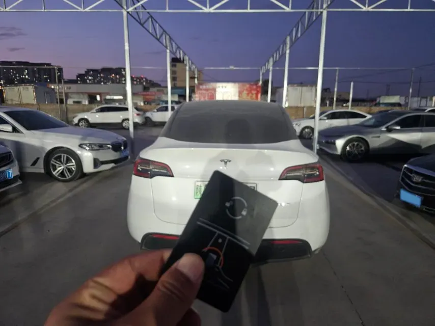 2022 Tesla Model Y BEV 60KWH,autocango,china used car exporter,china ev exporter,chinese used car exporter,chinese used ev exporter