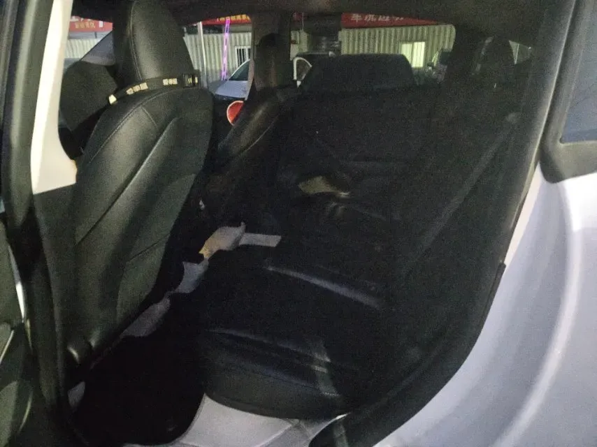 2022 Tesla Model Y BEV 60KWH,autocango,china used car exporter,china ev exporter,chinese used car exporter,chinese used ev exporter