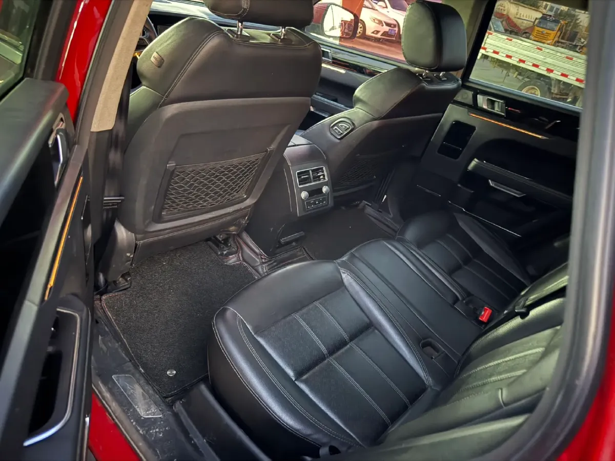 2017 Zotye T700 1.8T 177HP L4 6DCT,autocango,china used car exporter,china ev exporter,chinese used car exporter,chinese used ev exporter