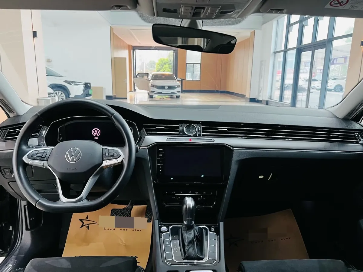 2021 Volkswagen Magotan 2.0T 186HP L4 7DCT,autocango,china used car exporter,china ev exporter,chinese used car exporter,chinese used ev exporter