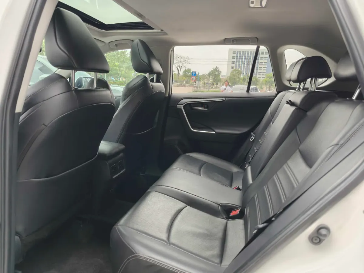 2020 Toyota Wildlander 2.0L 171HP L4 CVT,autocango,china used car exporter,china ev exporter,chinese used car exporter,chinese used ev exporter