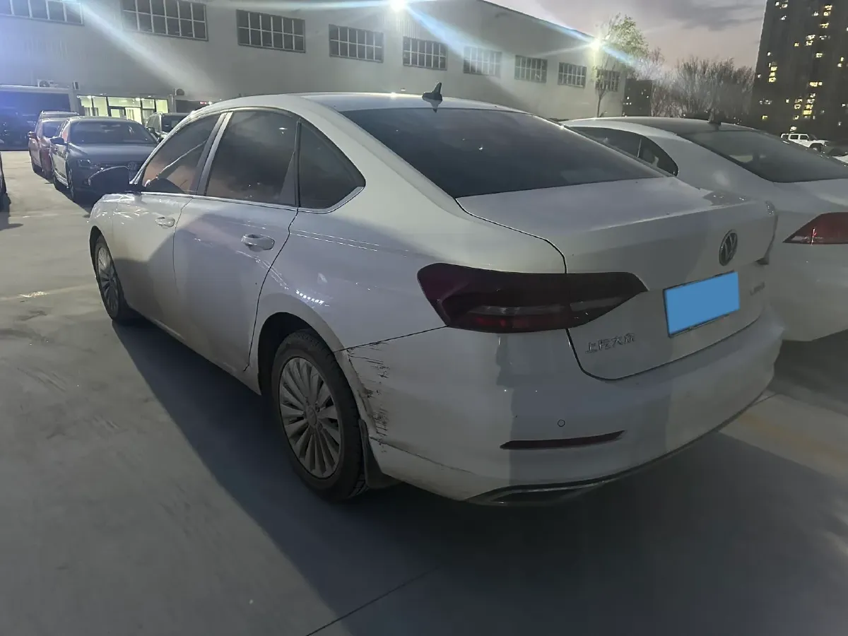 2021 Volkswagen Lavida 1.5L 113HP L4 5MT,autocango,china used car exporter,china ev exporter,chinese used car exporter,chinese used ev exporter