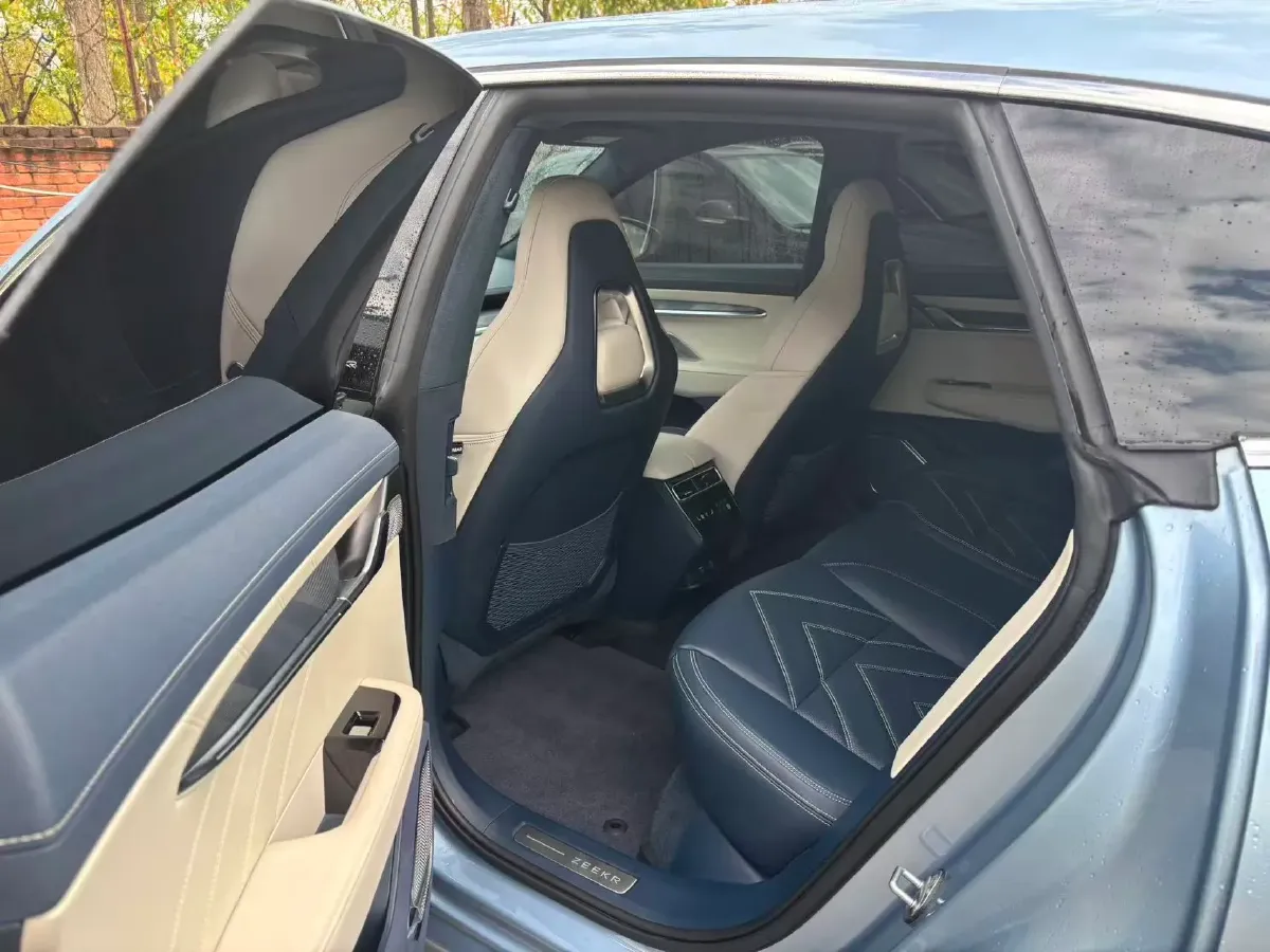 2022 Zeekr 001 BEV 100KWH,autocango,china used car exporter,china ev exporter,chinese used car exporter,chinese used ev exporter