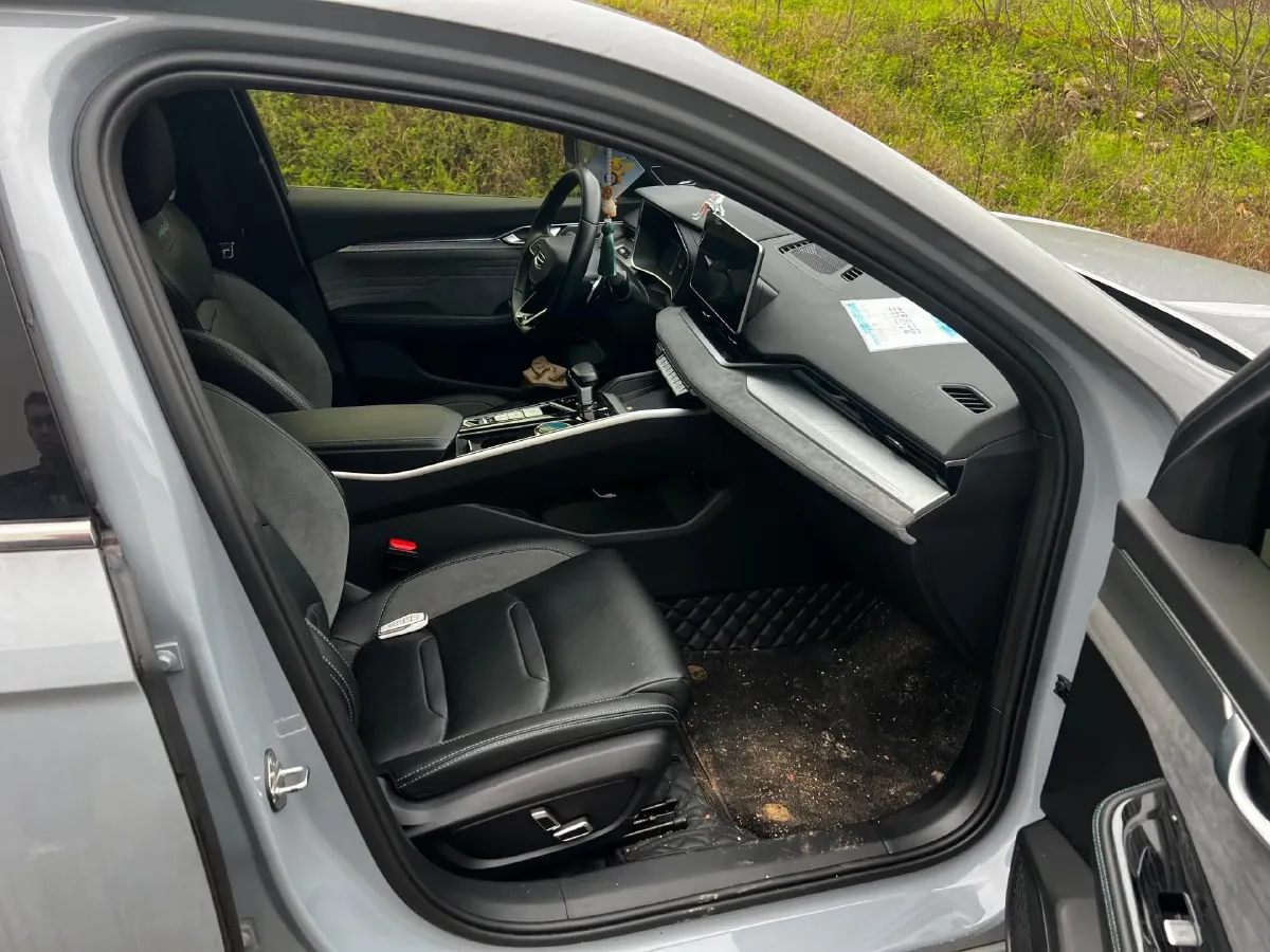 2023 Geely Preface 2.0T 190HP L4 7DCT,autocango,china used car exporter,china ev exporter,chinese used car exporter,chinese used ev exporter