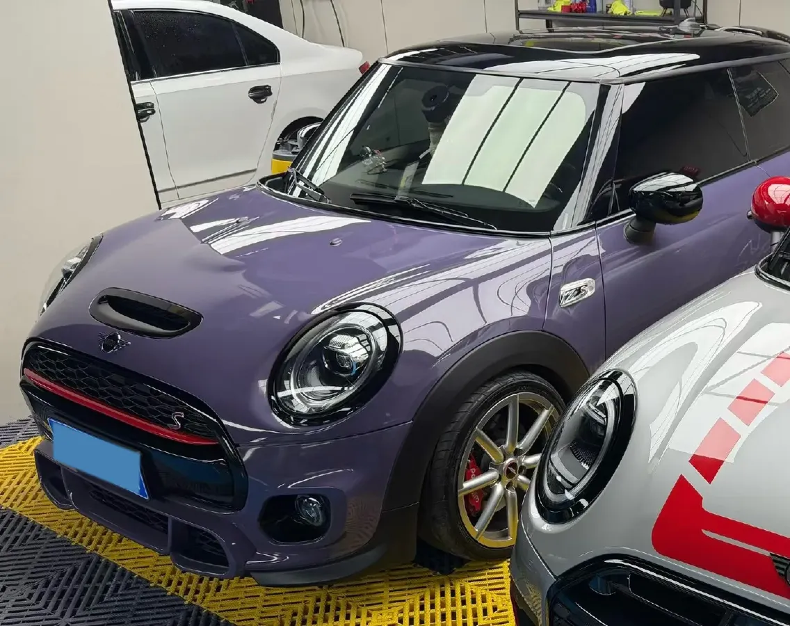 2021 MINI MINI 2.0T 192HP L4 7DCT,autocango,china used car exporter,china ev exporter,chinese used car exporter,chinese used ev exporter