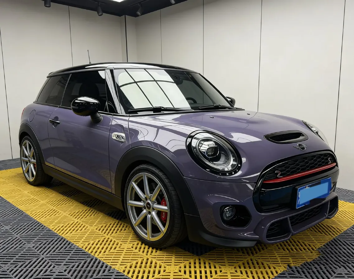 2021 MINI MINI 2.0T 192HP L4 7DCT,autocango,china used car exporter,china ev exporter,chinese used car exporter,chinese used ev exporter