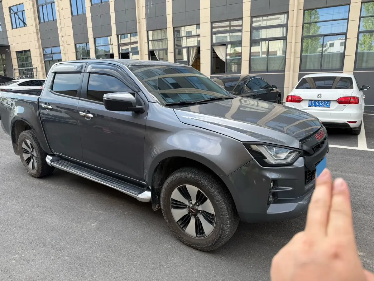 2021 Isuzu D-MAX 1.9T 163HP L4 6MT,autocango,china used car exporter,china ev exporter,chinese used car exporter,chinese used ev exporter
