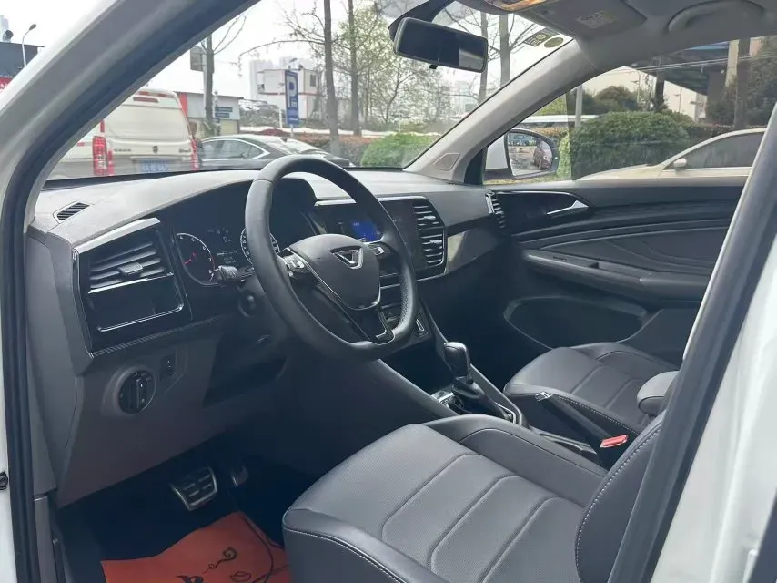 2019 Jetta VS5 1.4T 150HP L4 6AT,autocango,china used car exporter,china ev exporter,chinese used car exporter,chinese used ev exporter