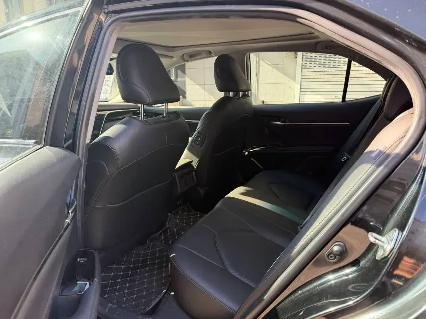 2019 Toyota Camry 2.5L 209HP L4 8AT,autocango,china used car exporter,china ev exporter,chinese used car exporter,chinese used ev exporter