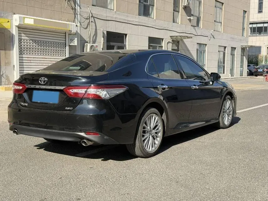 2019 Toyota Camry 2.5L 209HP L4 8AT,autocango,china used car exporter,china ev exporter,chinese used car exporter,chinese used ev exporter