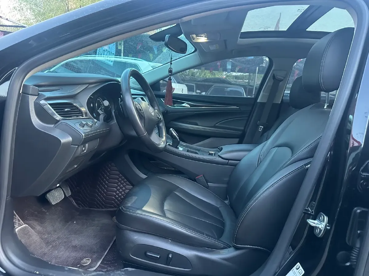 2020 Buick Larcosse 2.0T 237HP L4 9AT,autocango,china used car exporter,china ev exporter,chinese used car exporter,chinese used ev exporter