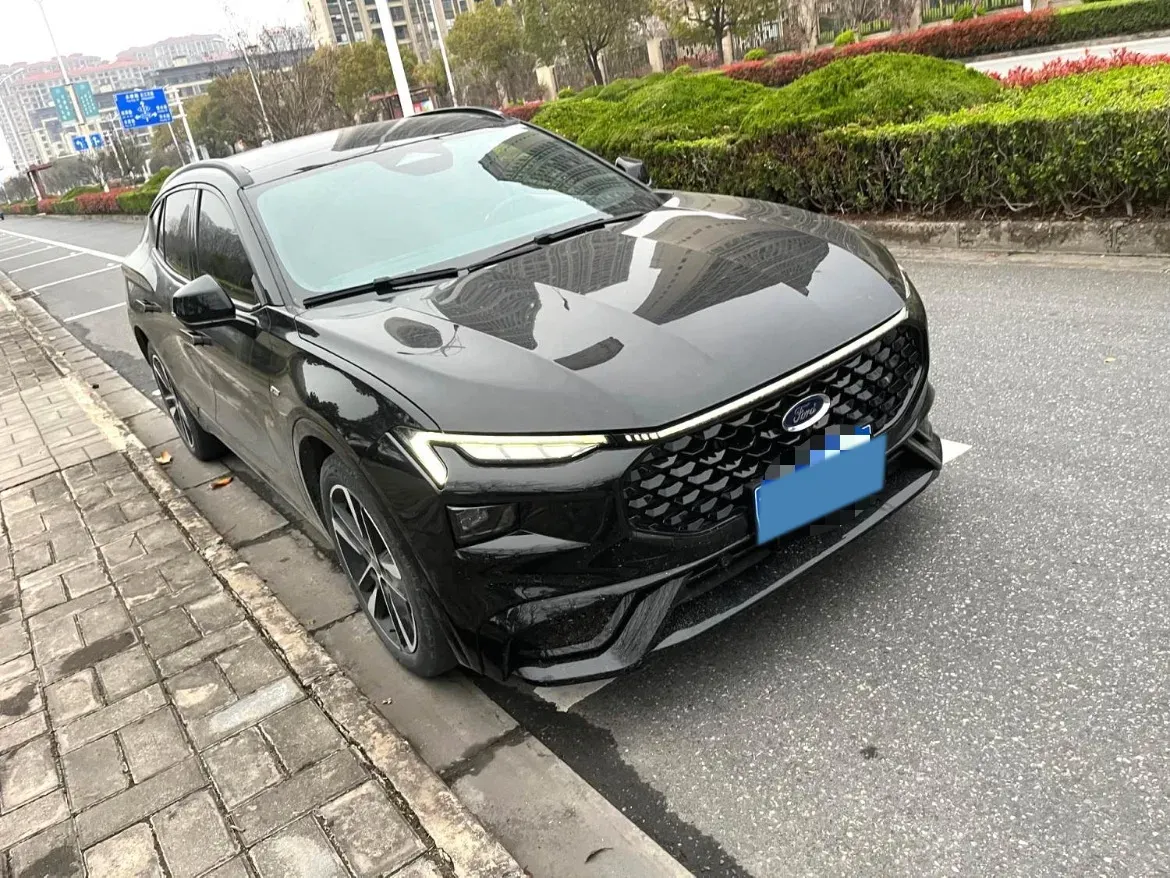 2022 Ford EVOS 2.0T 238HP L4 8AT,autocango,china used car exporter,china ev exporter,chinese used car exporter,chinese used ev exporter