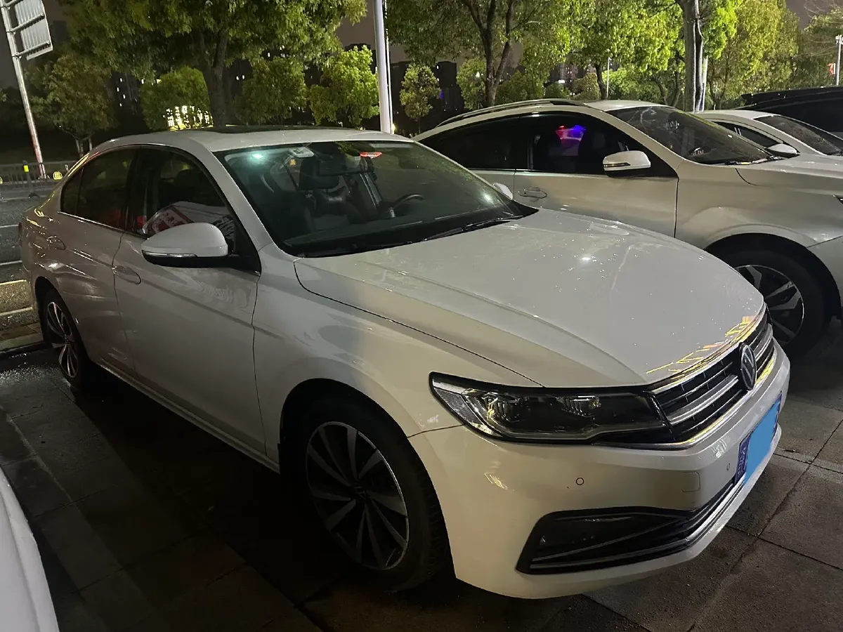 2021 Volkswagen Bora 1.5L 113HP L4 6AT,autocango,china used car exporter,china ev exporter,chinese used car exporter,chinese used ev exporter