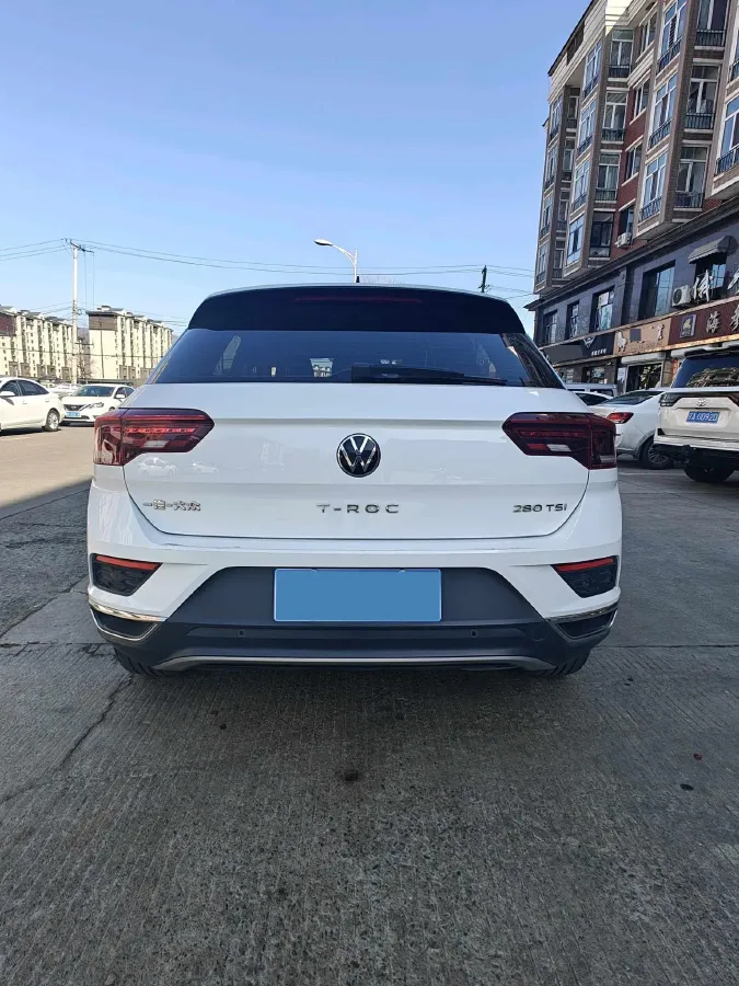 2022 Volkswagen T-Roc 1.4T 150HP L4 7DCT,autocango,china used car exporter,china ev exporter,chinese used car exporter,chinese used ev exporter