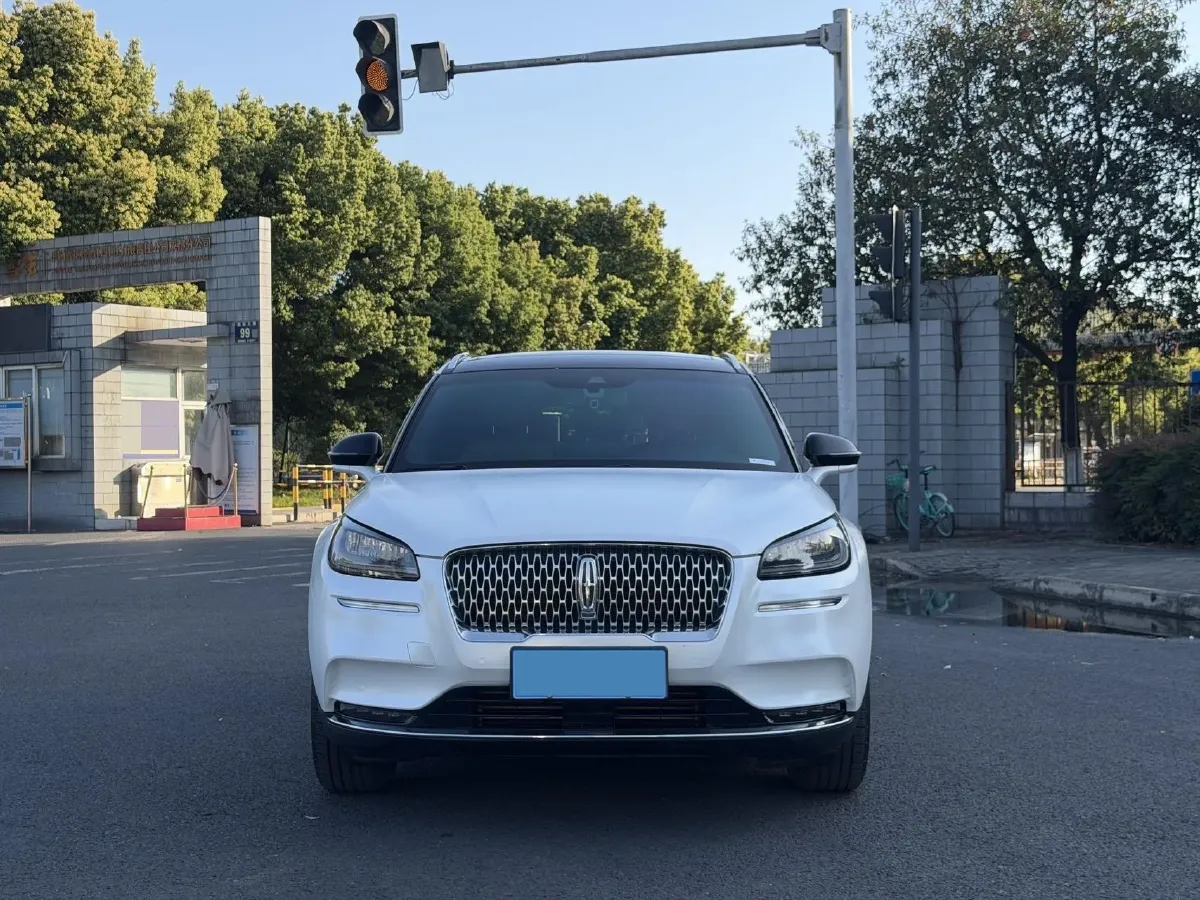 2020 Lexus CT 1.8L 99HP L4 E-CVT Hybrid,autocango,china used car exporter,china ev exporter,chinese used car exporter,chinese used ev exporter