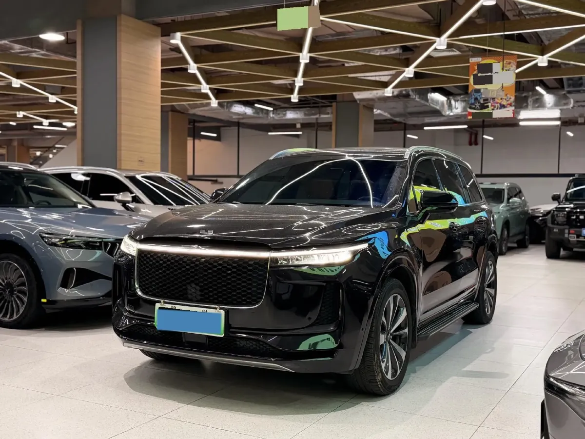 2020 Li ONE Range Extended 131HP REEV 40.5KWH,autocango,china used car exporter,china ev exporter,chinese used car exporter,chinese used ev exporter
