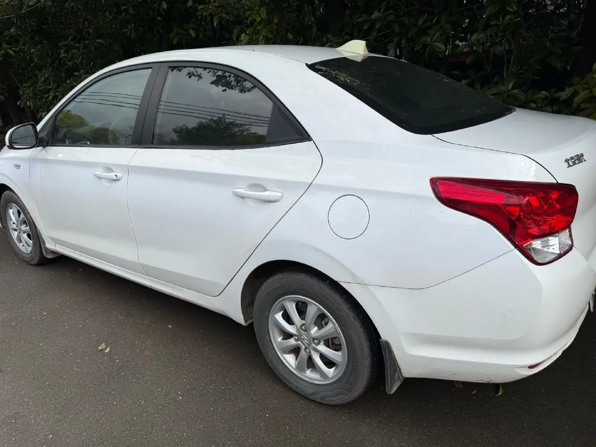 2017 Hyundai Reina 1.4L 95HP L4 5MT,autocango,china used car exporter,china ev exporter,chinese used car exporter,chinese used ev exporter