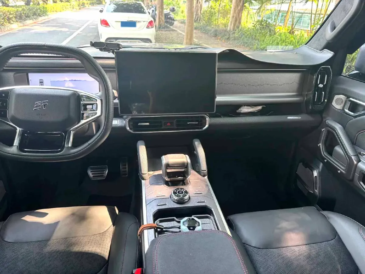 2023 Jetour Traveller 2.0T 254HP L4 7DCT,autocango,china used car exporter,china ev exporter,chinese used car exporter,chinese used ev exporter