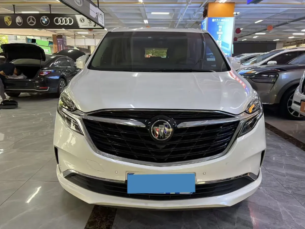 2022 Buick GL8 2.0T 237HP L4 9AT,autocango,china used car exporter,china ev exporter,chinese used car exporter,chinese used ev exporter