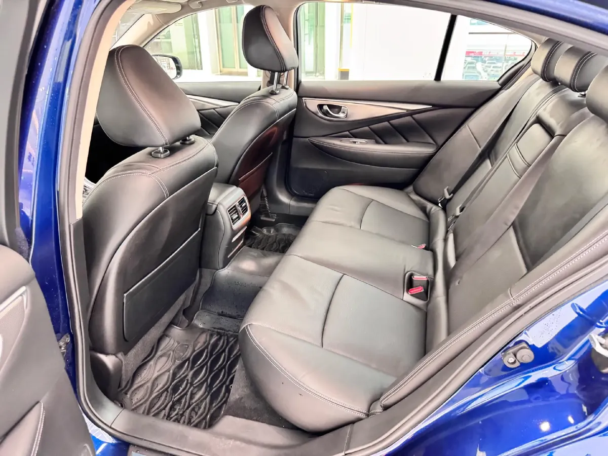 2021 Infiniti Q50L 2.0T 211HP L4 7AT,autocango,china used car exporter,china ev exporter,chinese used car exporter,chinese used ev exporter