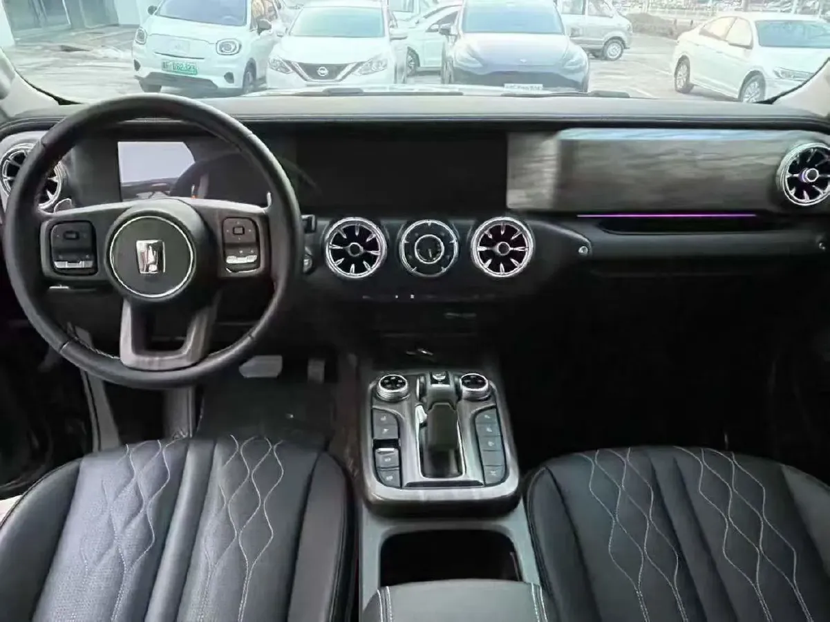 2024 Tank 300 2.0T 227HP L4 8AT,autocango,china used car exporter,china ev exporter,chinese used car exporter,chinese used ev exporter