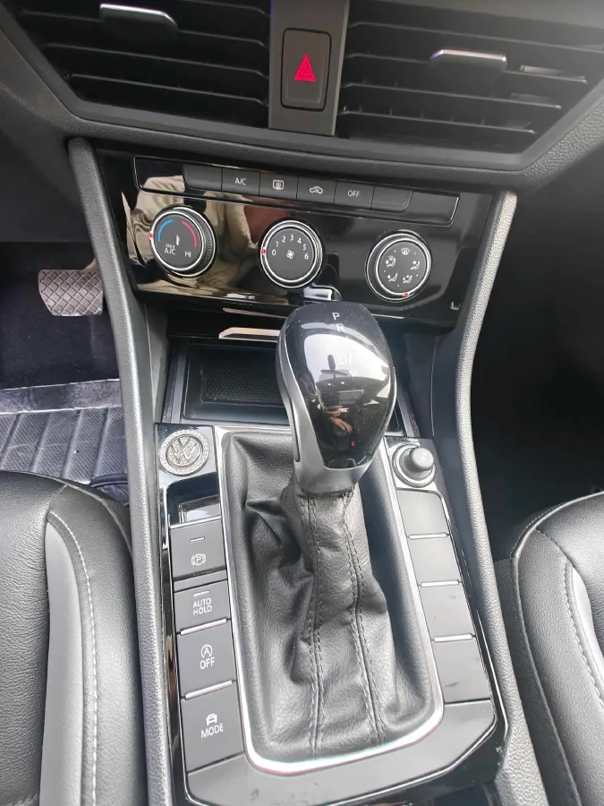 2021 Volkswagen Sagitar 1.2T 116HP L4 7DCT,autocango,china used car exporter,china ev exporter,chinese used car exporter,chinese used ev exporter