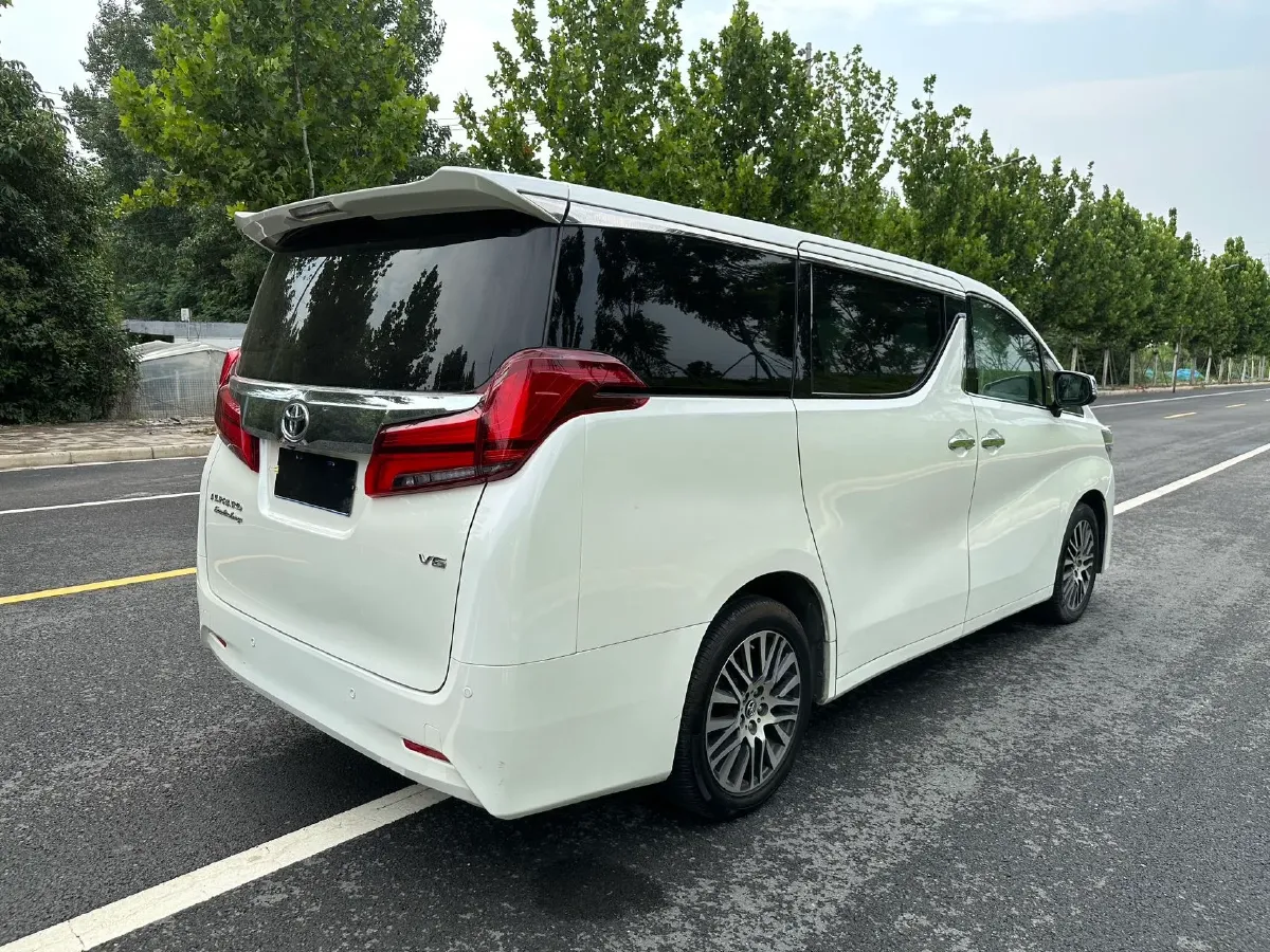 2018 Toyota Alphard 3.5L 275HP V6 6AT,autocango,china used car exporter,china ev exporter,chinese used car exporter,chinese used ev exporter