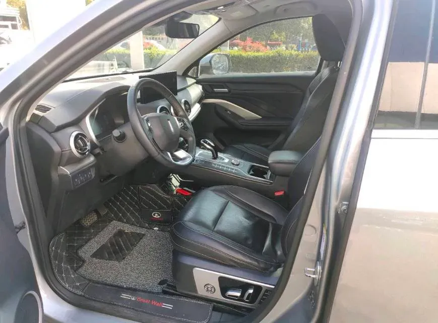 2021 WEY VV6 2.0T 227HP L4 7DCT,autocango,china used car exporter,china ev exporter,chinese used car exporter,chinese used ev exporter