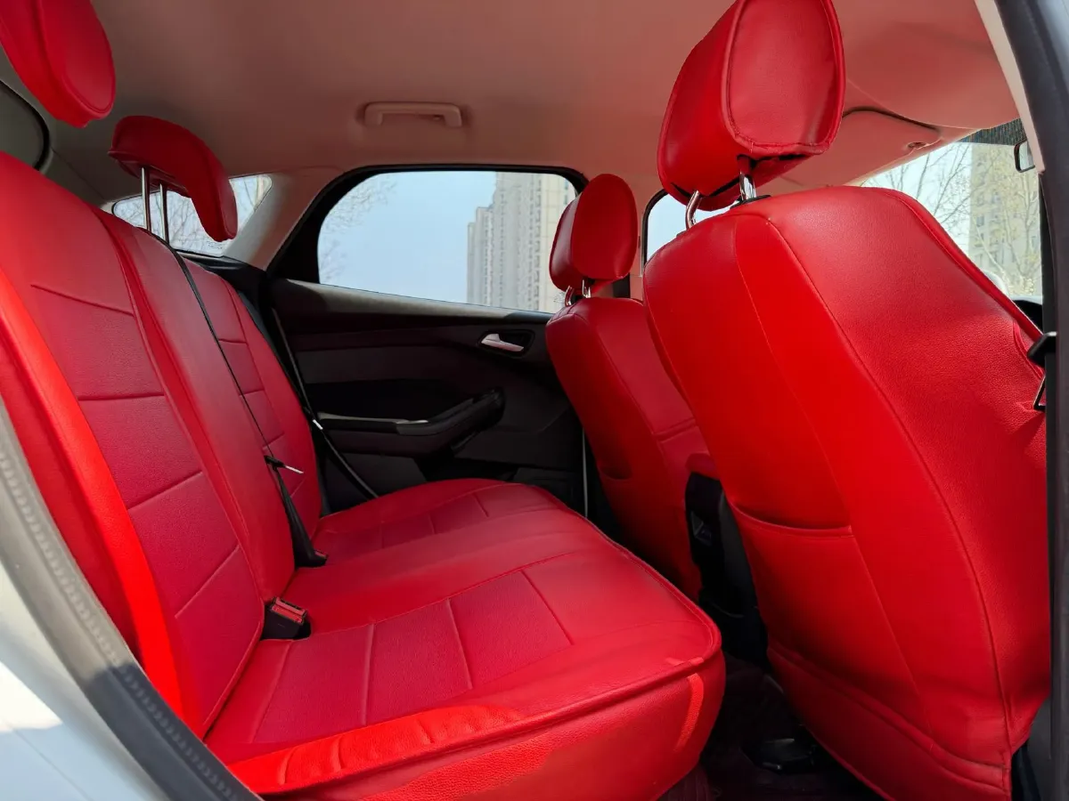 2018 Ford Focus 1.6L 125HP L4 6DCT,autocango,china used car exporter,china ev exporter,chinese used car exporter,chinese used ev exporter