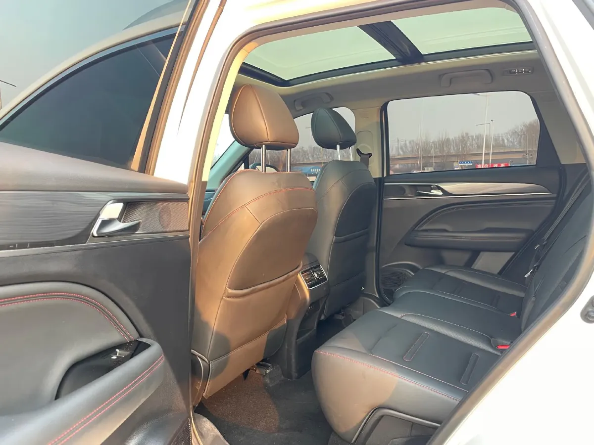 2022 GAC Trumpchi GS4 Plus 1.5T 169HP L4 6AT,autocango,china used car exporter,china ev exporter,chinese used car exporter,chinese used ev exporter