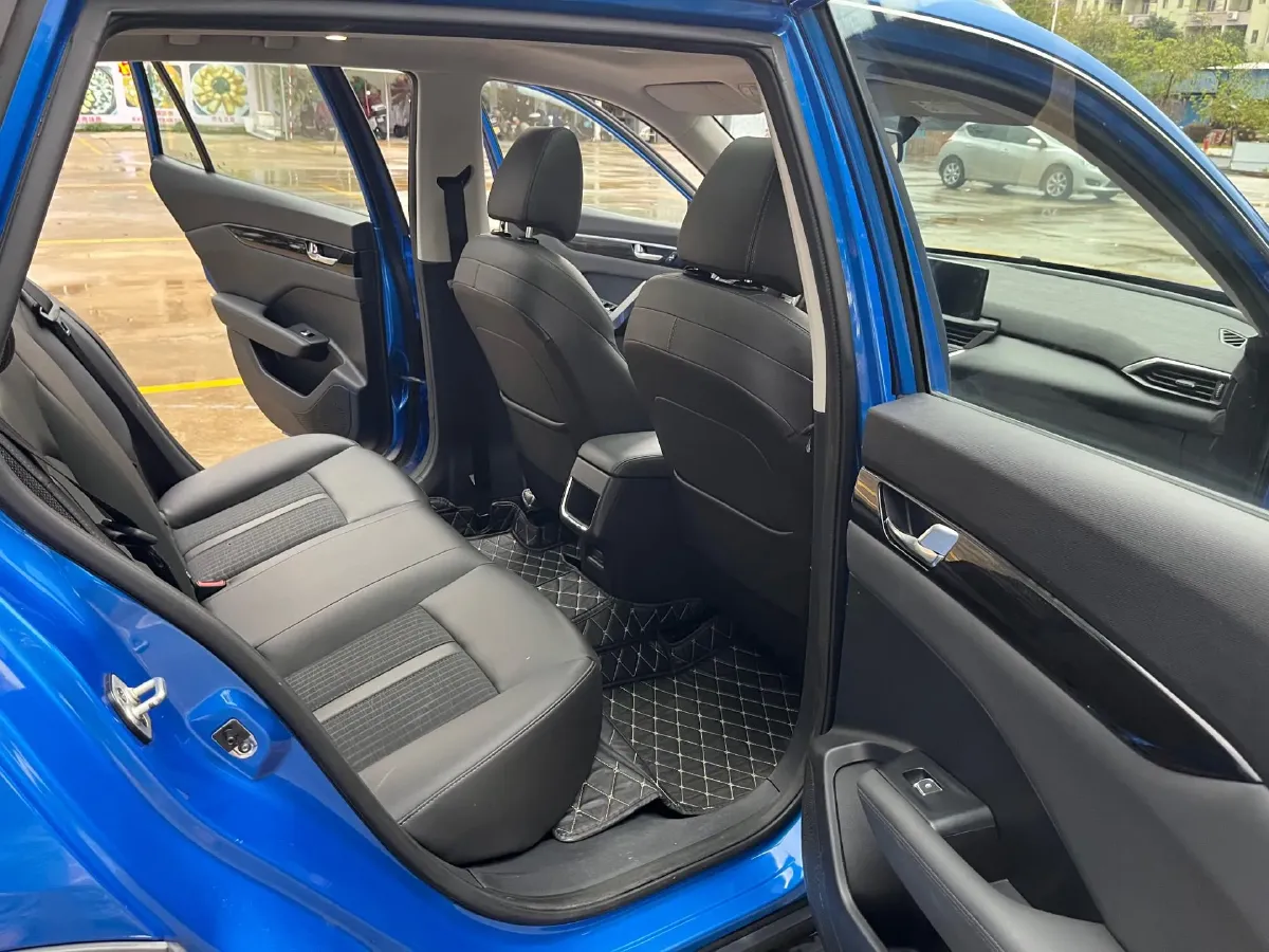 2020 DongFeng Aeolus YiXuan GS 1.5T 150HP L4 6DCT,autocango,china used car exporter,china ev exporter,chinese used car exporter,chinese used ev exporter