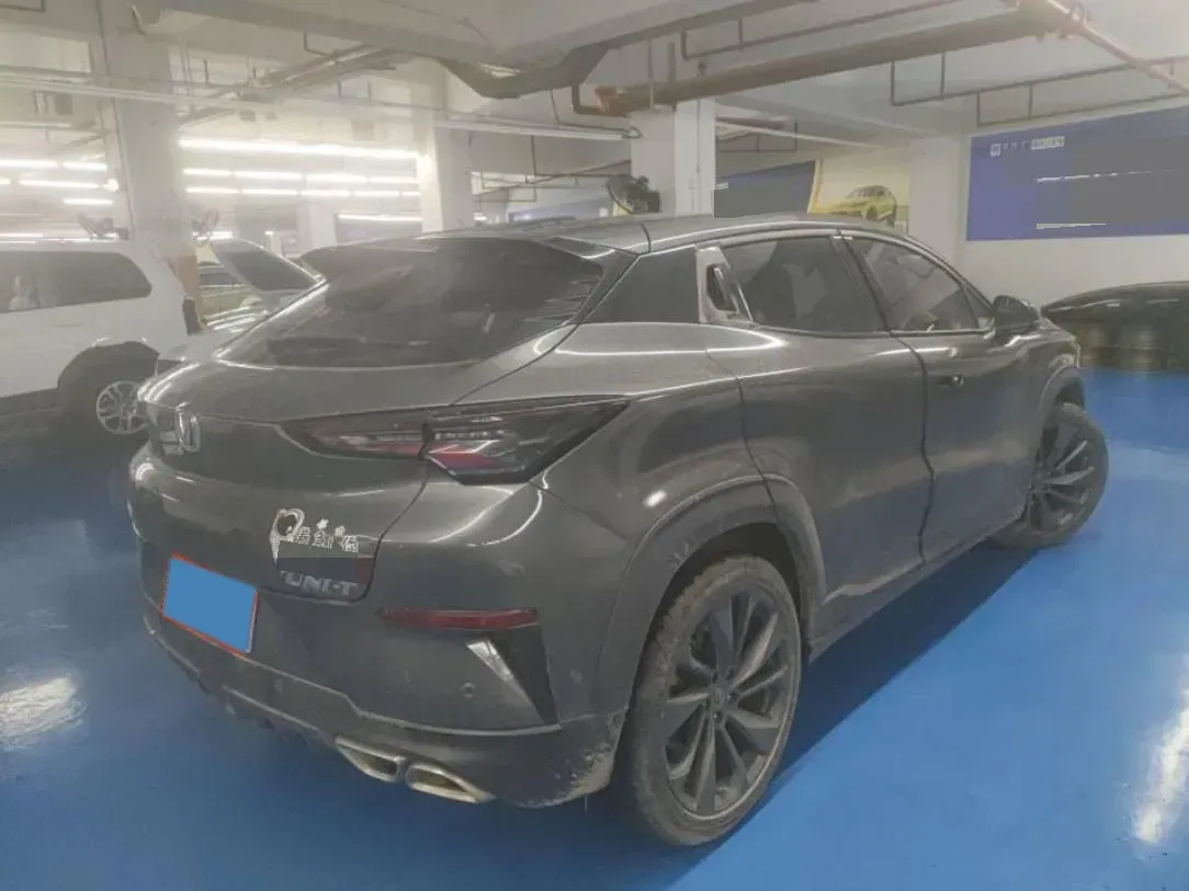 2020 ChangAn UNI-T 1.5T 180HP L4 7DCT,autocango,china used car exporter,china ev exporter,chinese used car exporter,chinese used ev exporter