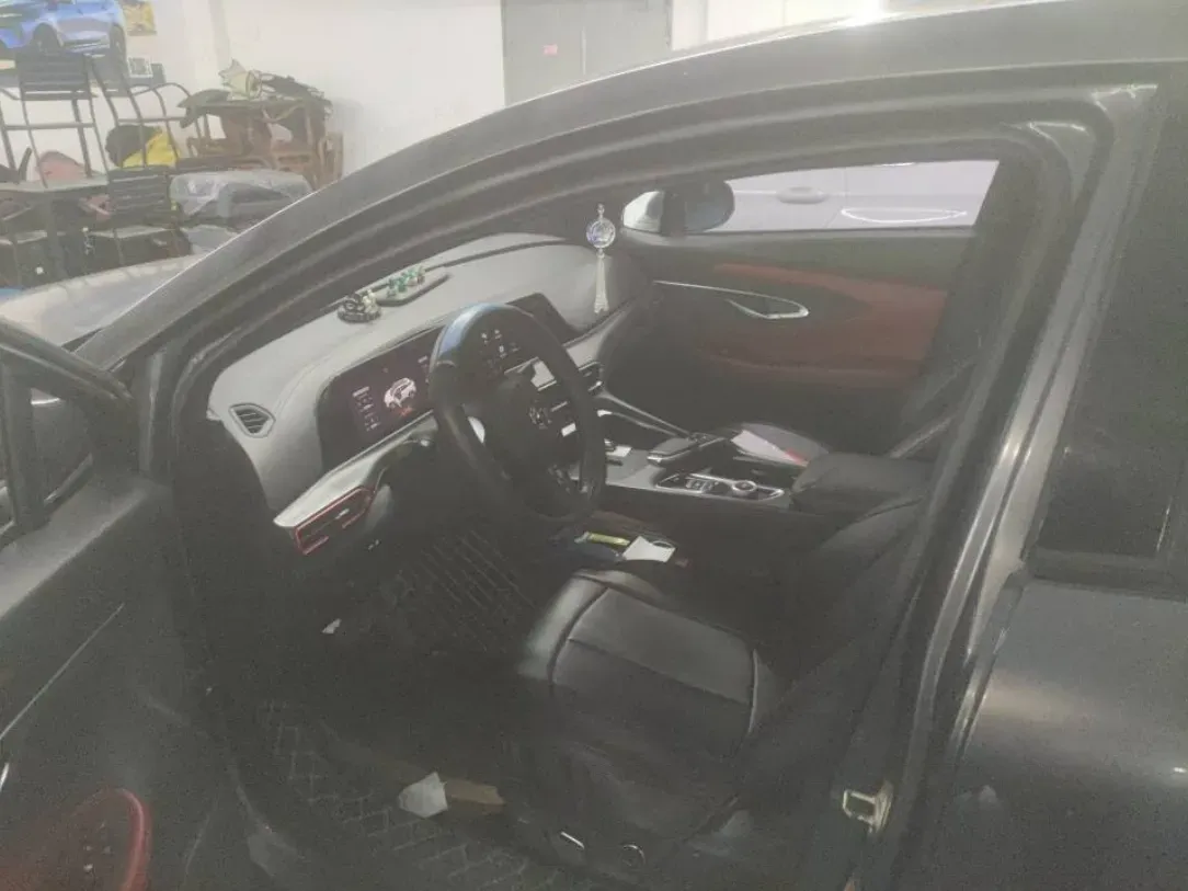 2020 ChangAn UNI-T 1.5T 180HP L4 7DCT,autocango,china used car exporter,china ev exporter,chinese used car exporter,chinese used ev exporter