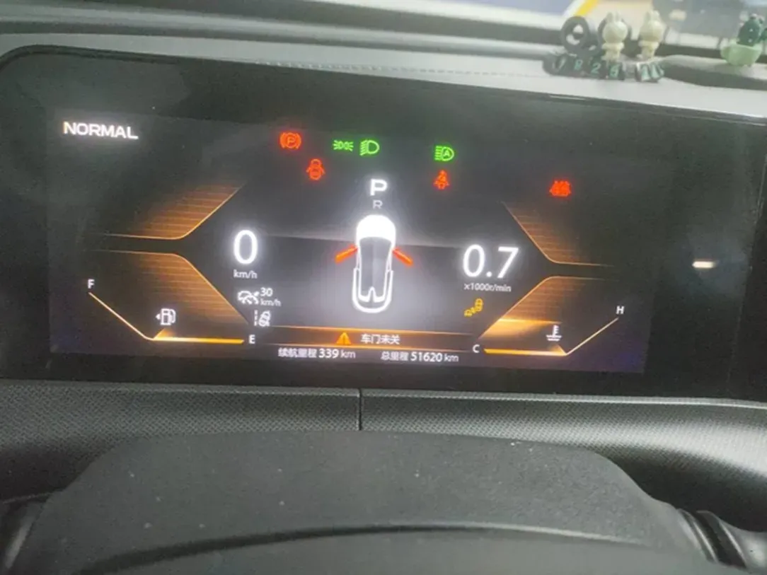 2020 ChangAn UNI-T 1.5T 180HP L4 7DCT,autocango,china used car exporter,china ev exporter,chinese used car exporter,chinese used ev exporter