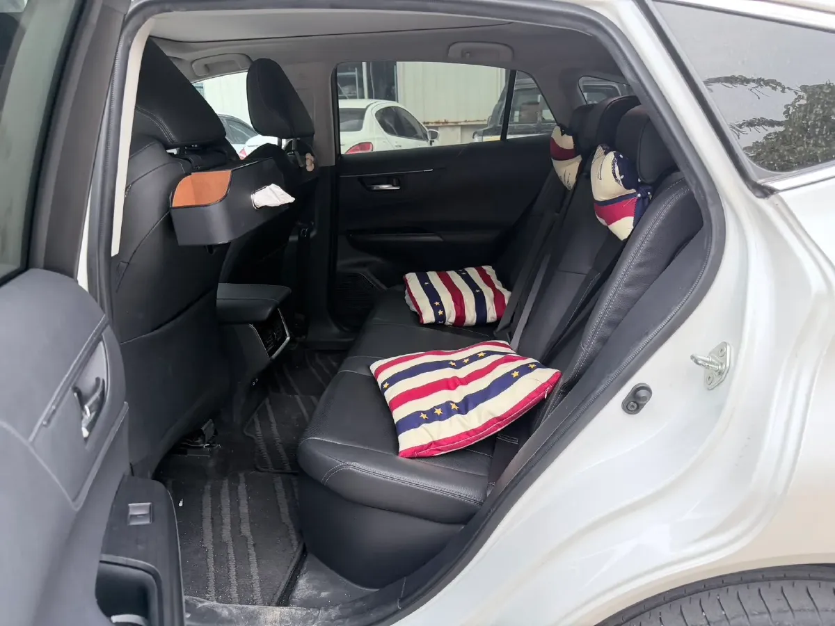 2022 Toyota Harrier 2.5L 178HP L4 E-CVT Hybrid,autocango,china used car exporter,china ev exporter,chinese used car exporter,chinese used ev exporter