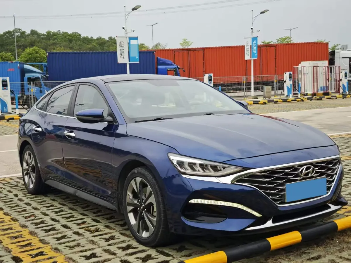2019 Hyundai La Festa 1.6T 190HP L4 7DCT,autocango,china used car exporter,china ev exporter,chinese used car exporter,chinese used ev exporter