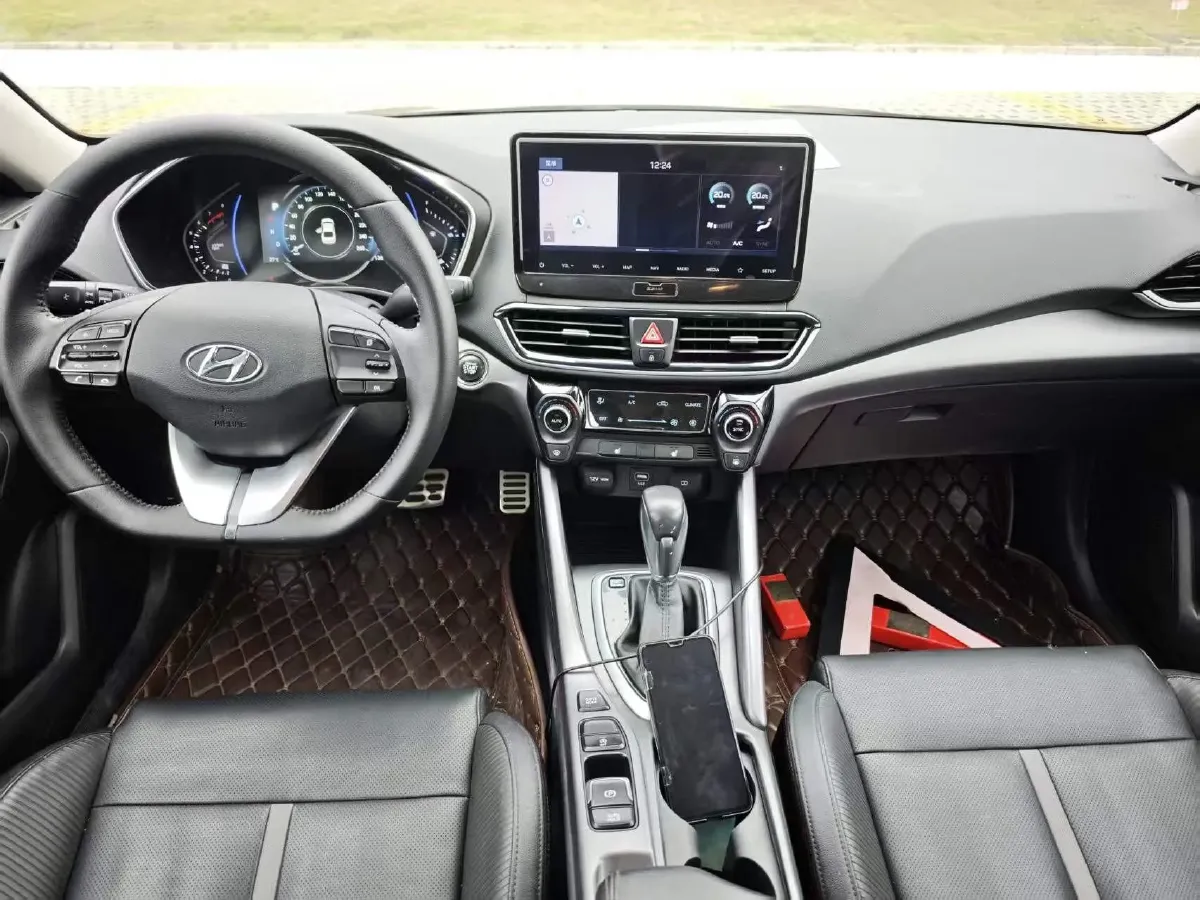 2019 Hyundai La Festa 1.6T 190HP L4 7DCT,autocango,china used car exporter,china ev exporter,chinese used car exporter,chinese used ev exporter