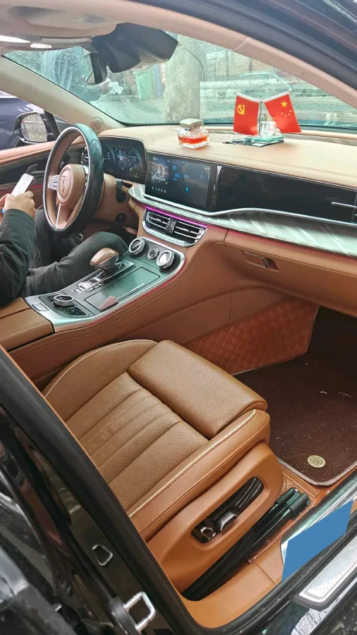 2023 HongQi H9 2.0T 252HP L4 7DCT,autocango,china used car exporter,china ev exporter,chinese used car exporter,chinese used ev exporter